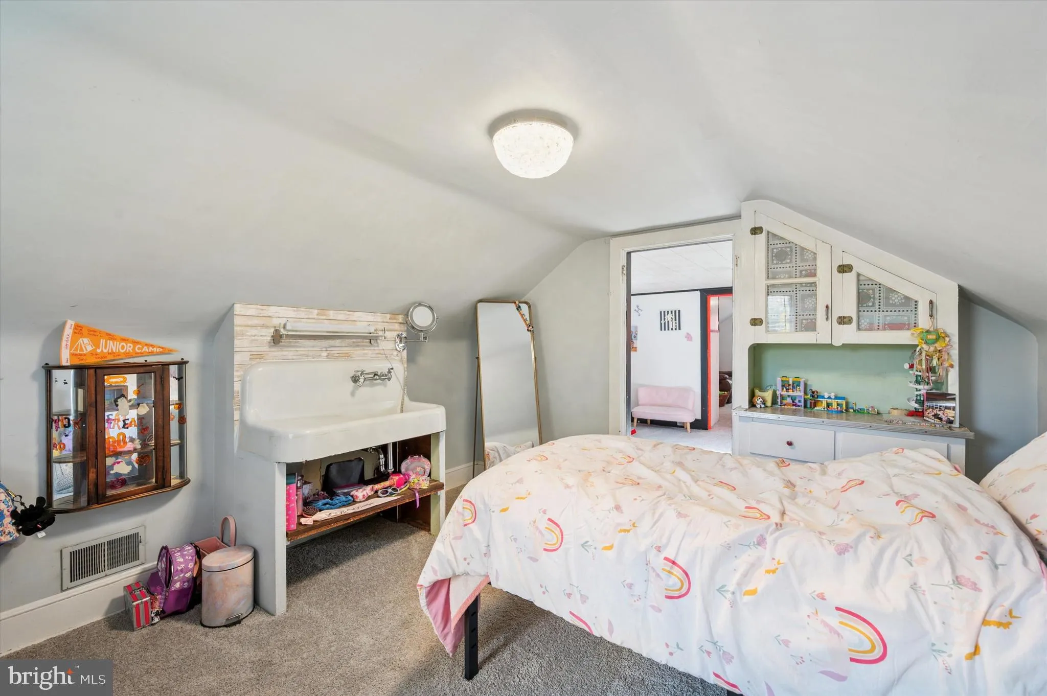 Moorestown, New Jersey 08057, United States, 3 Bedrooms Bedrooms, ,1 BathroomBathrooms,Residential,Active,239667