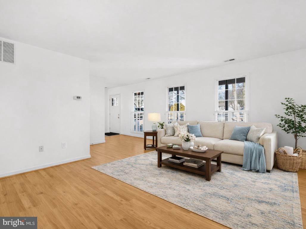 CLOVERFIELDS - Residential