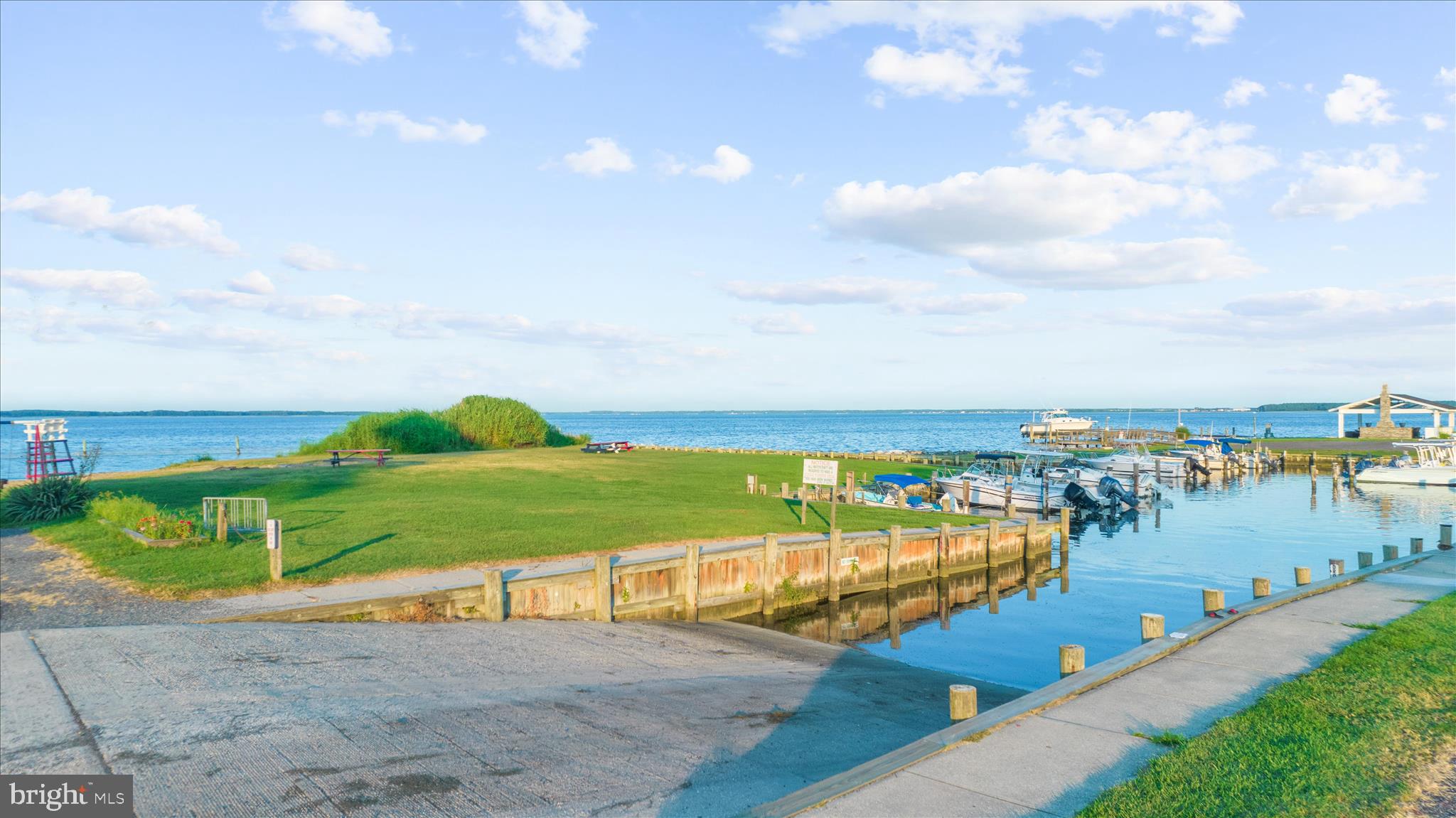 CLOVERFIELDS - Residential