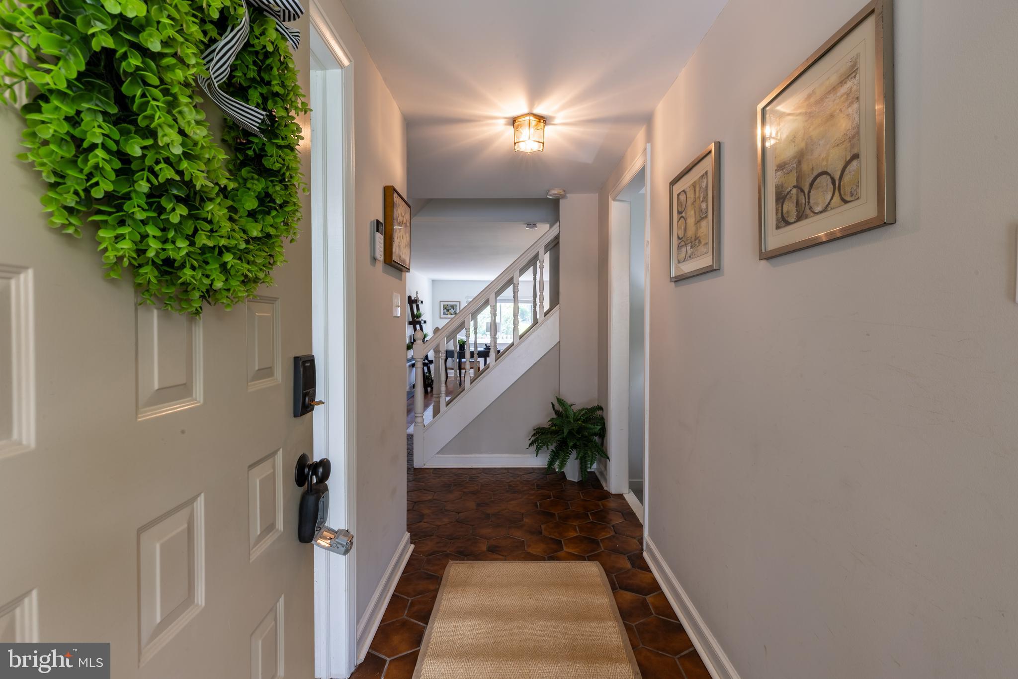 77 OAK KNOLL DRIVE