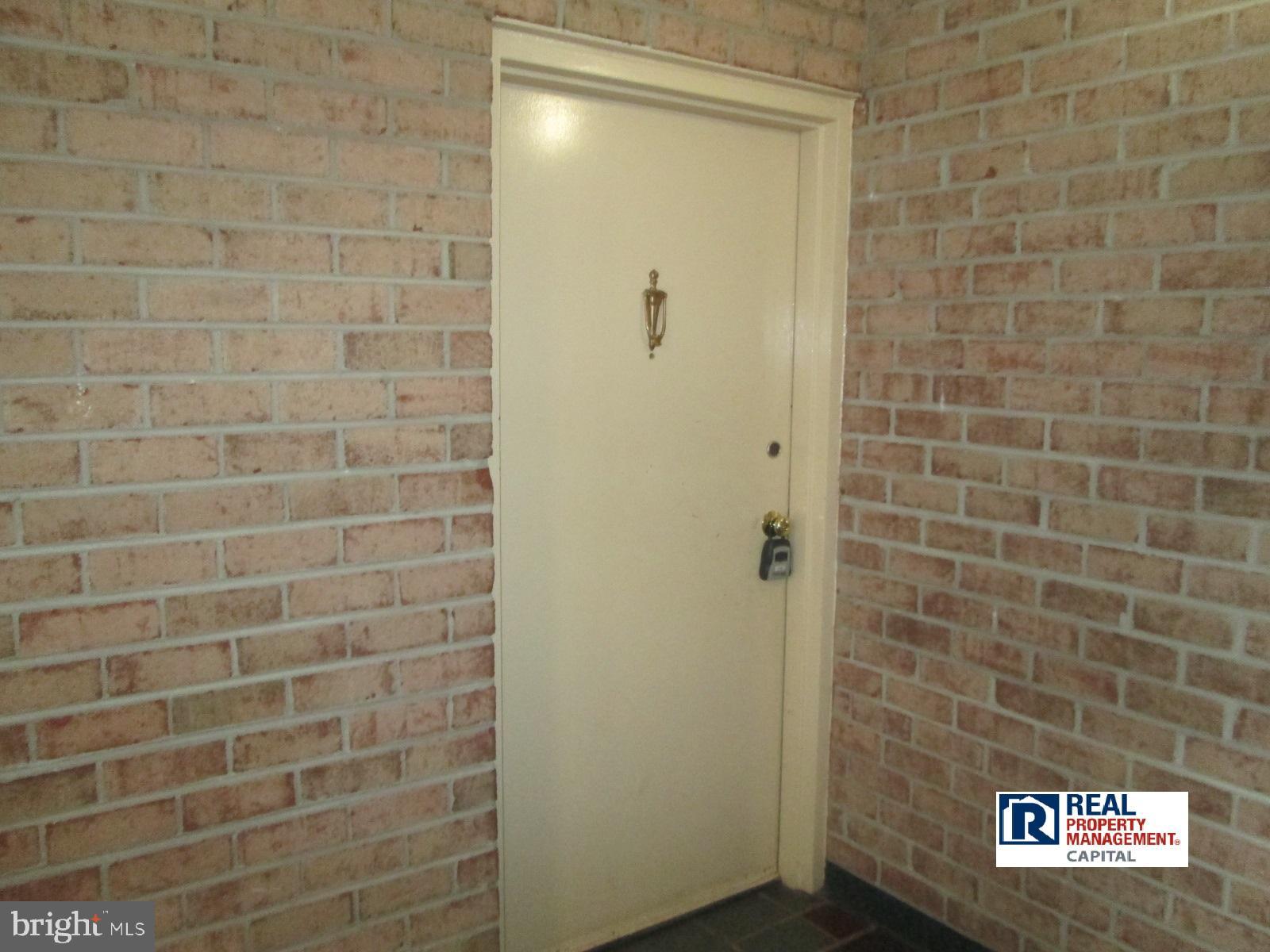 WESTCHESTER PARK - Residential Lease