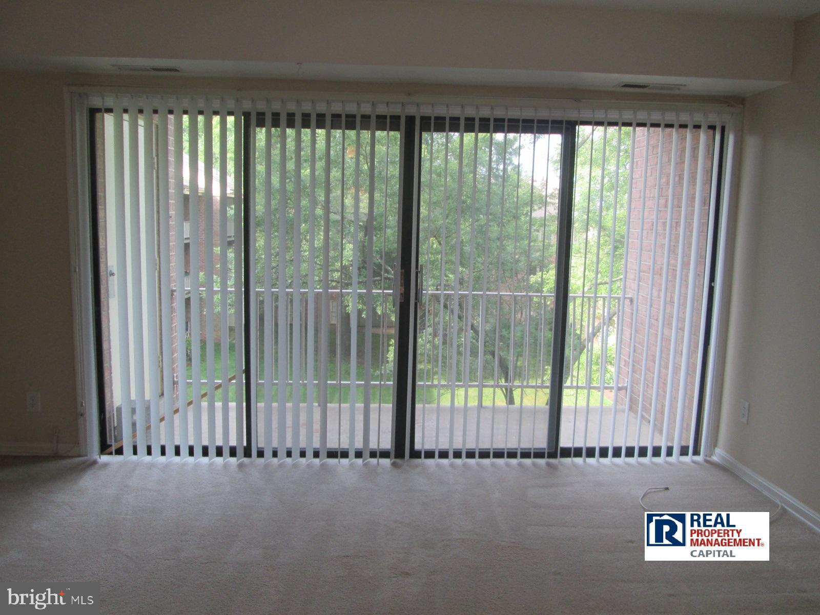 WESTCHESTER PARK - Residential Lease