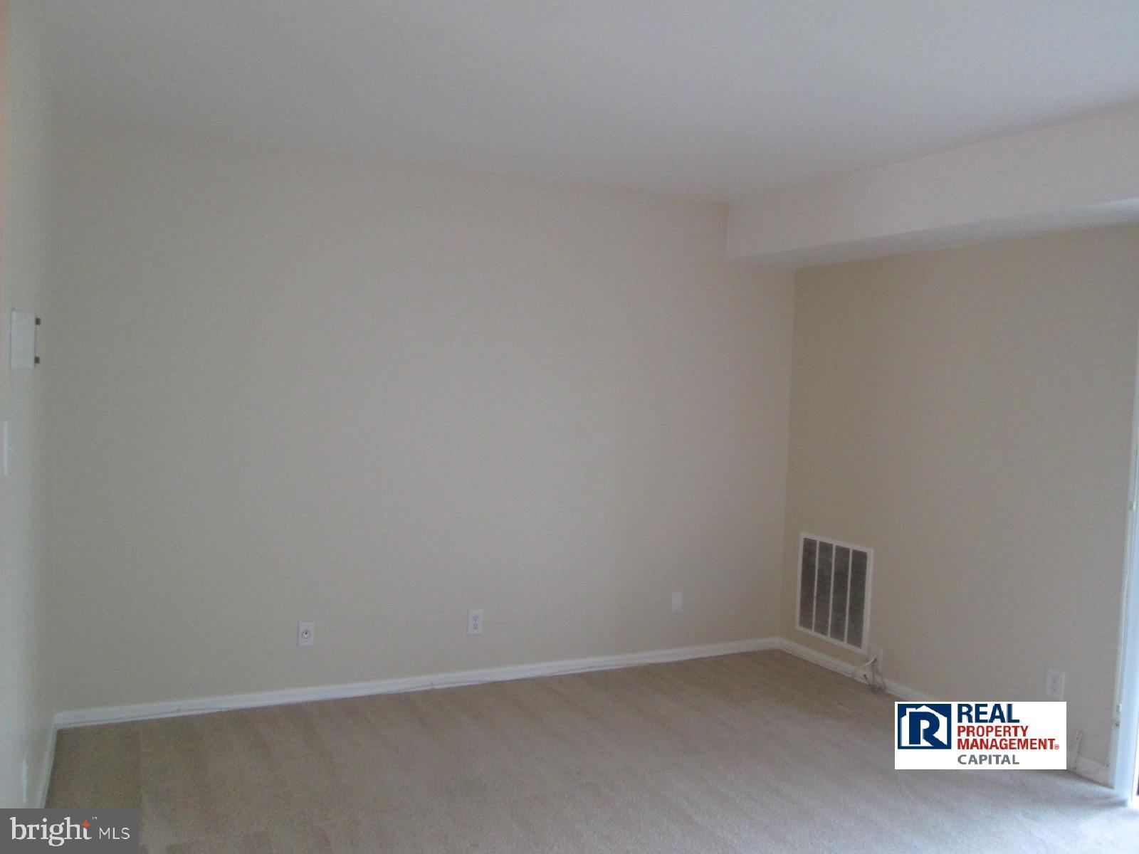 WESTCHESTER PARK - Residential Lease