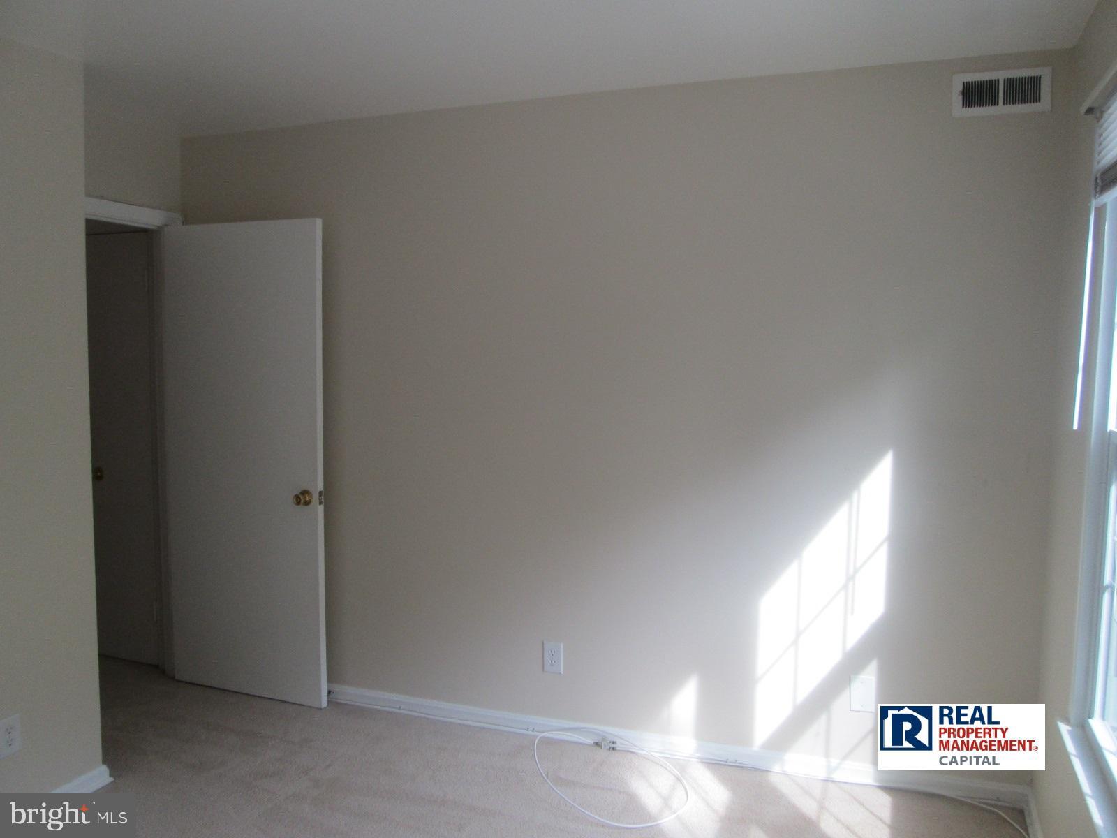 WESTCHESTER PARK - Residential Lease