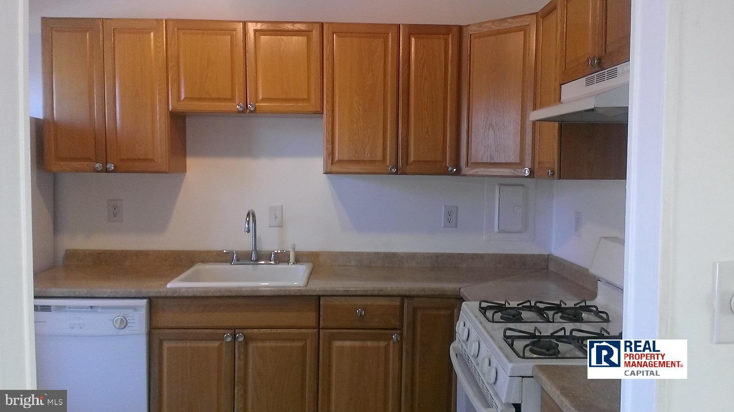 WESTCHESTER PARK - Residential Lease