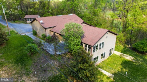 Homes For Sale - 175 Rooney Road<br/> HEDGESVILLE, WV 25427
