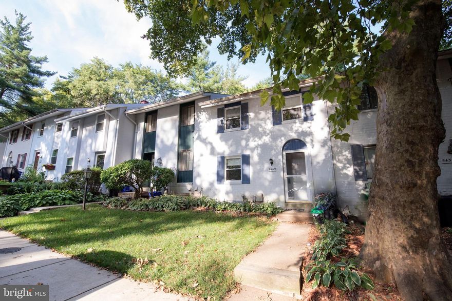 Great Townhouse in Columbia with deck, walkout basement. This owner replaced furnace, new floors in basement and kitchen. New washer, dryer, stove and dishwasher. New door knobs throughout