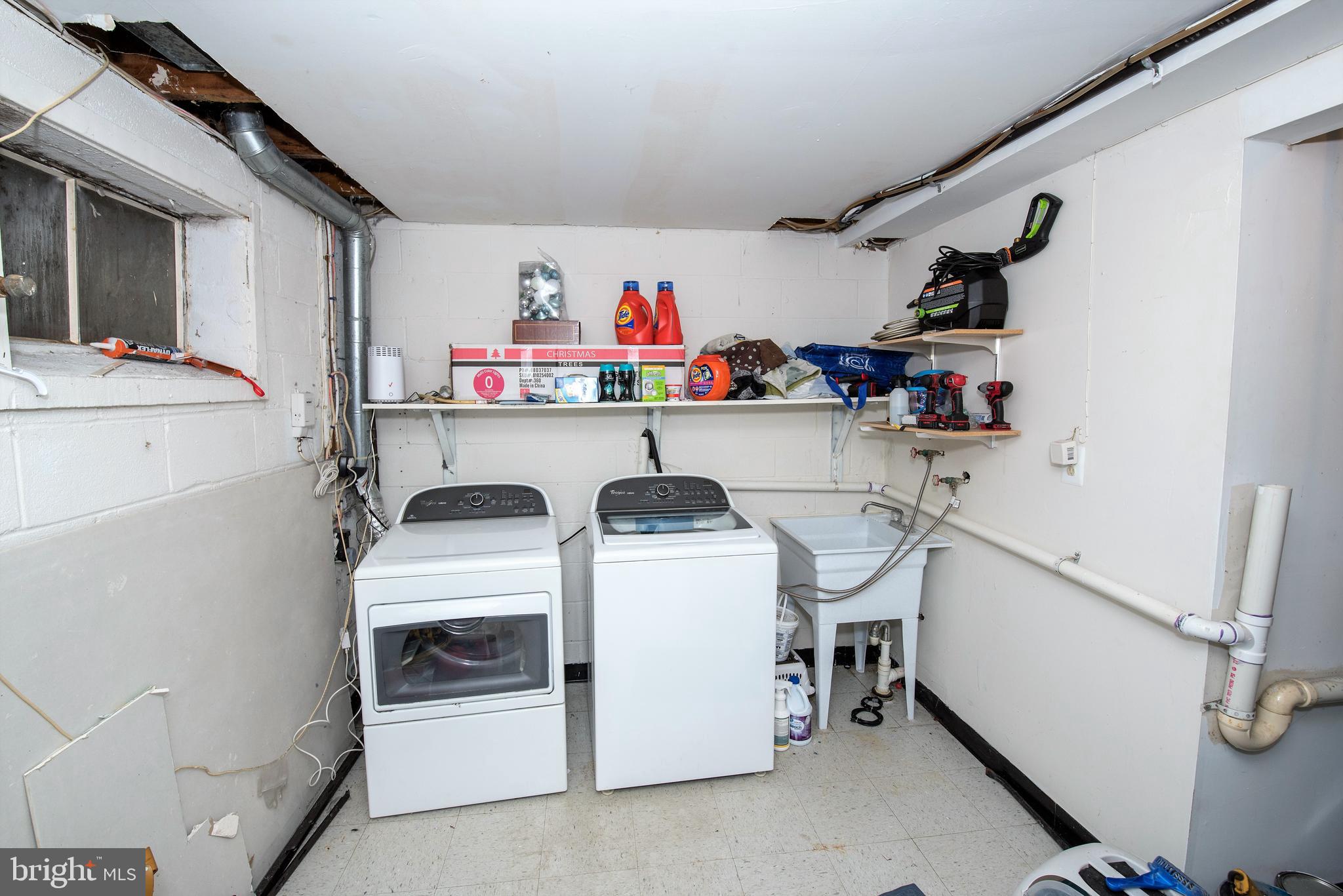 VILLAGE OF HARPERS CHOICE - Residential