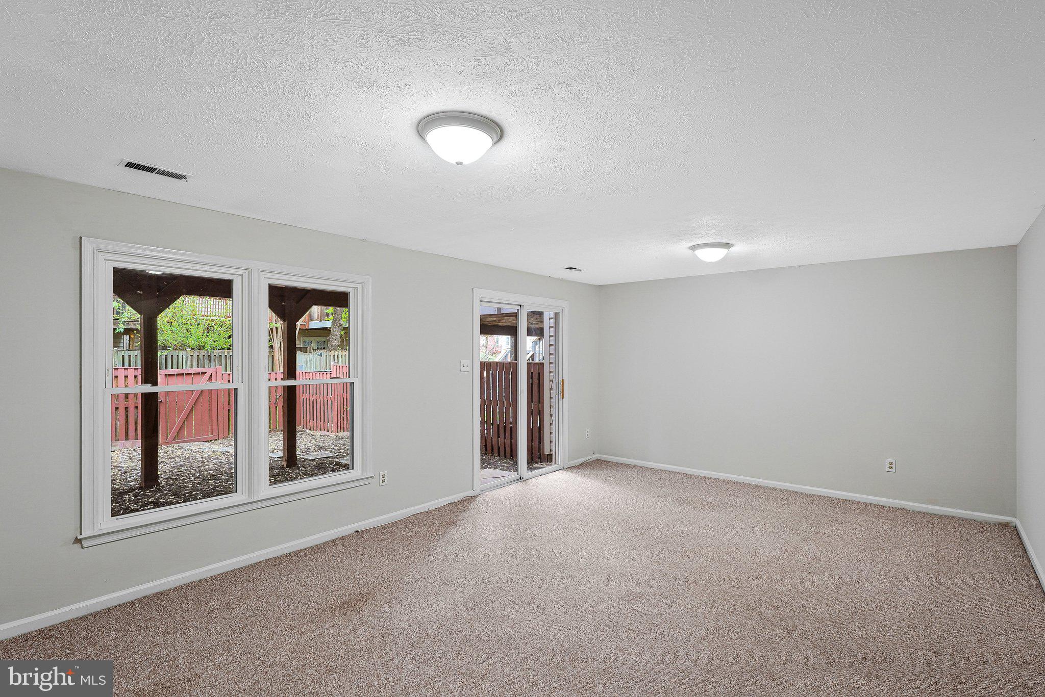 SULLY STATION - Residential