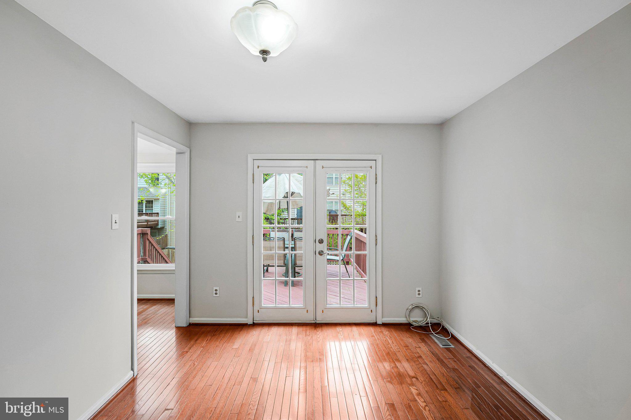 5175 GLEN MEADOW DRIVE