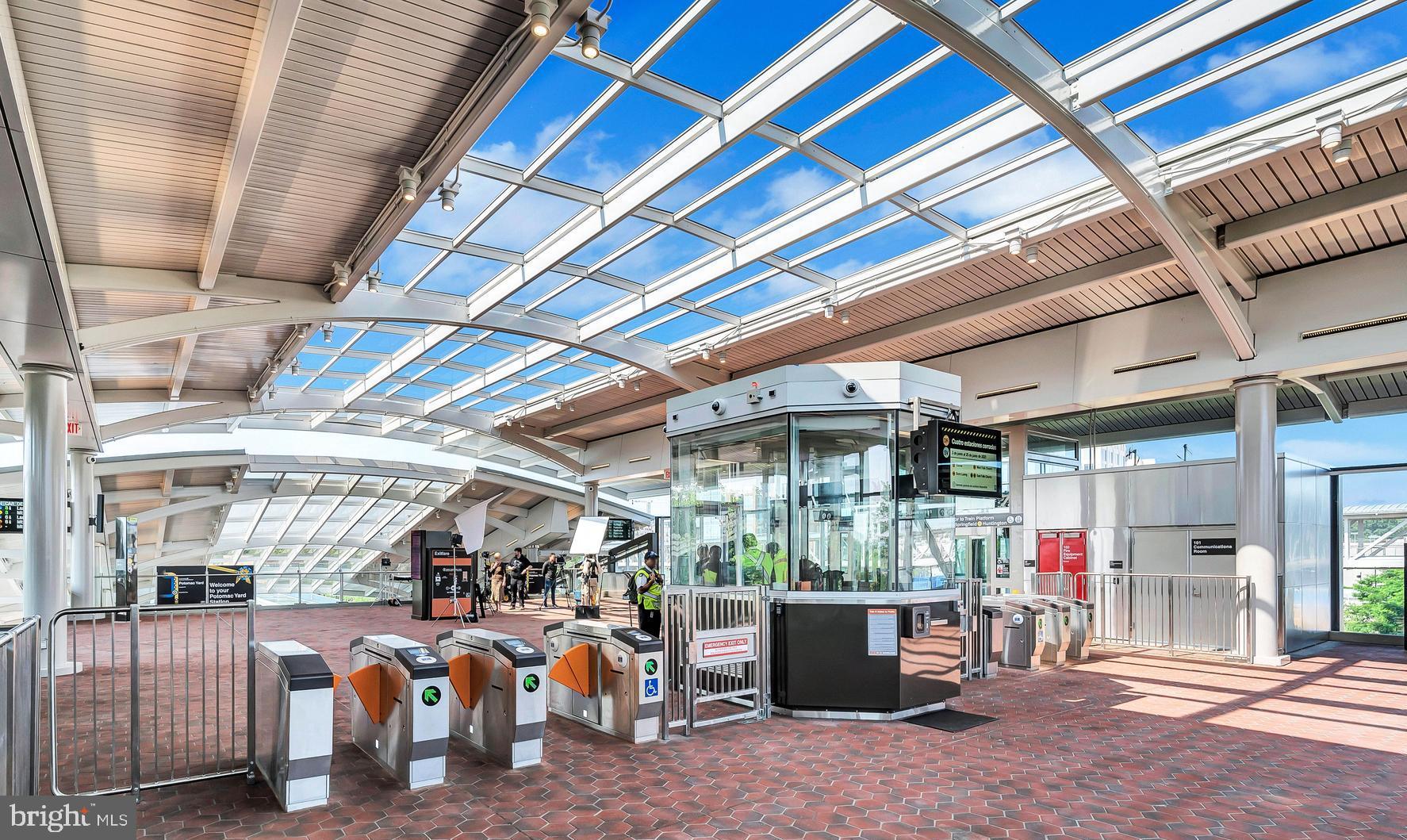 POTOMAC GREENS - Residential