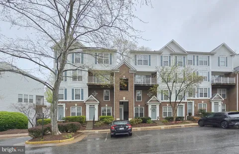 12655 Fair Crest Court Unit 93-301, Fairfax, VA 22033 - #: VAFX2233692