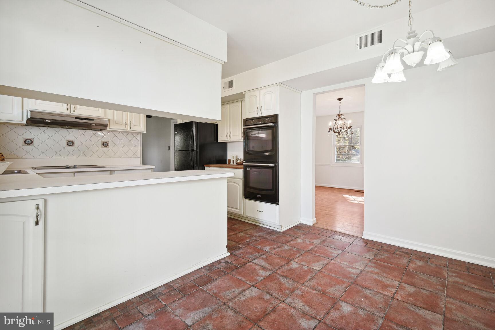 STRATHMORE AT BEL PRE - Residential