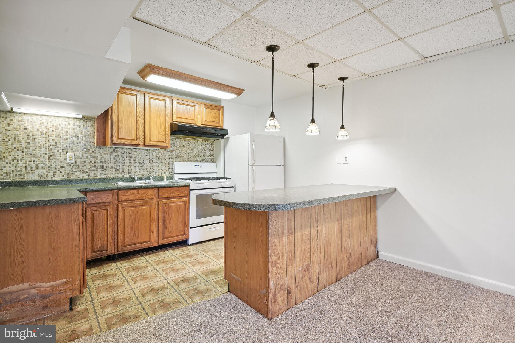 STRATHMORE AT BEL PRE - Residential