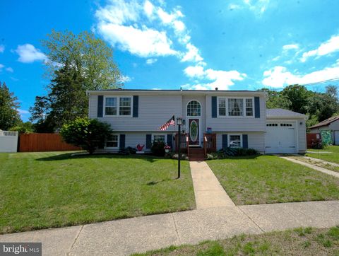 11 GILBERT COURT WILLIAMSTOWN NJ 08094