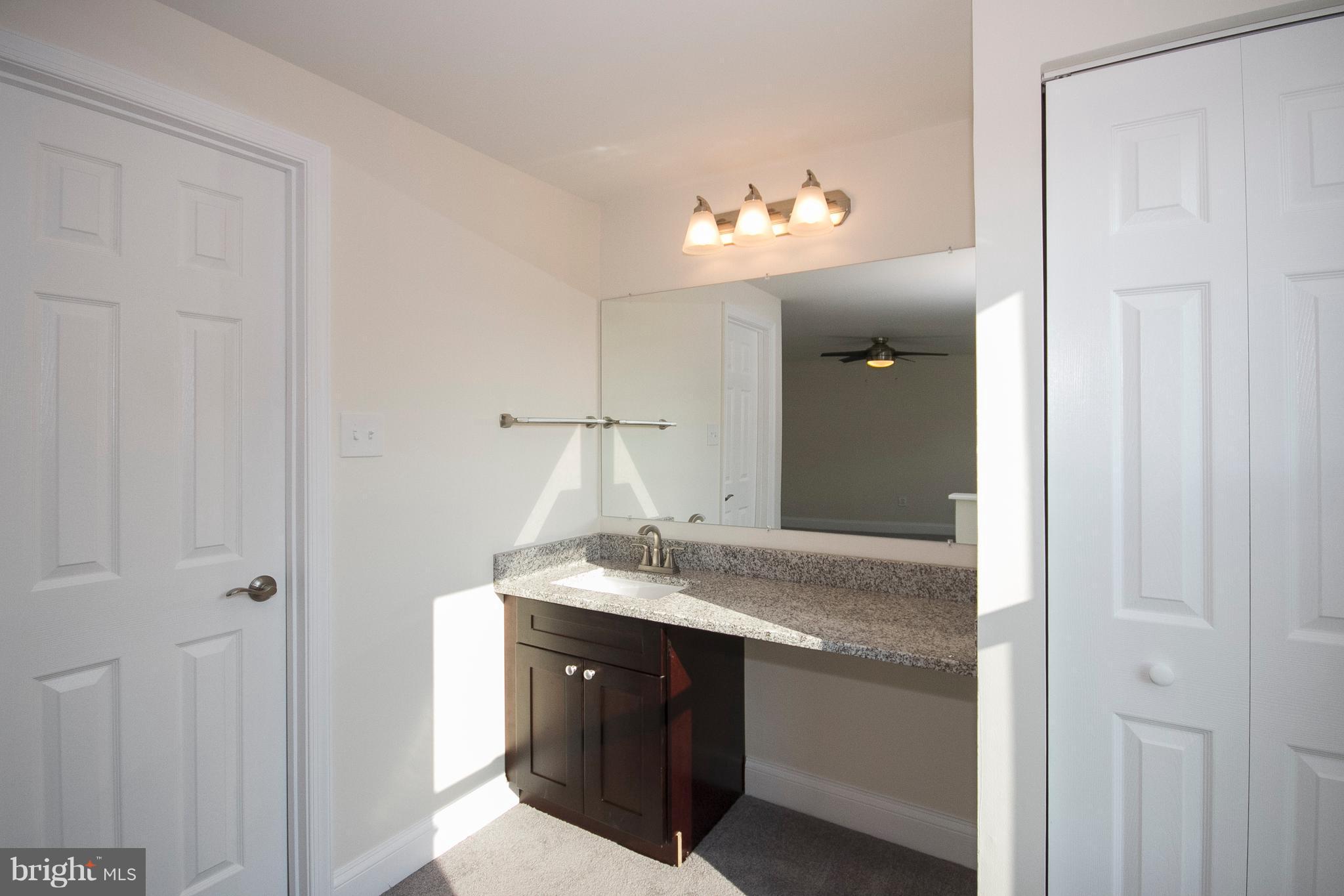 CASTLEMILL - Residential