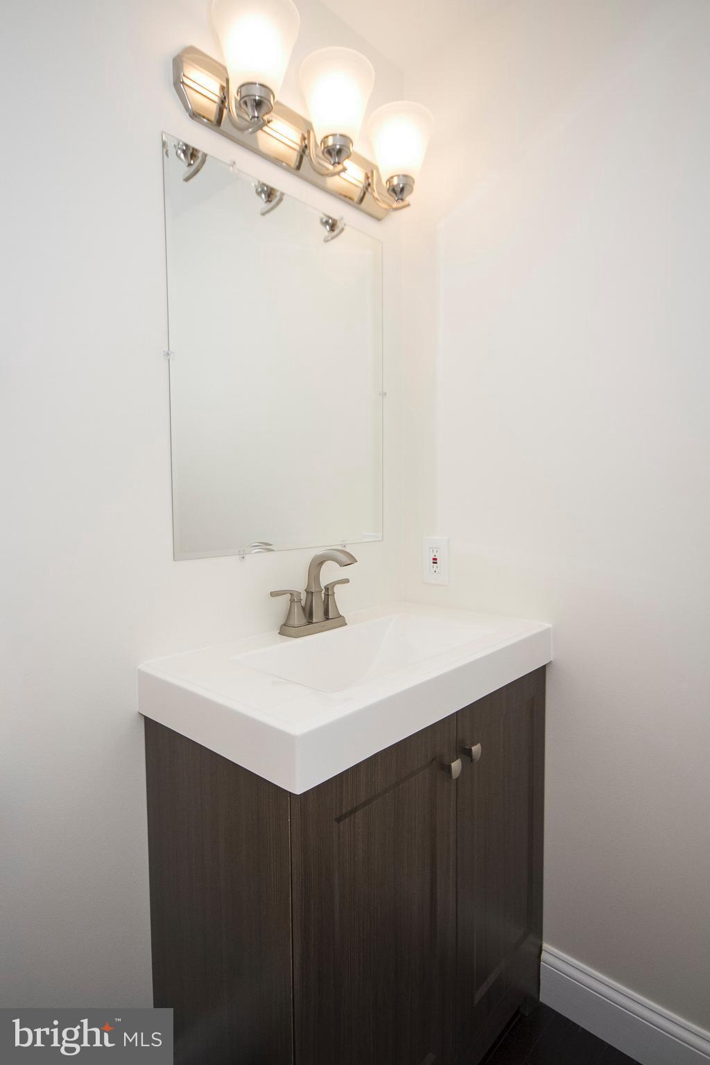 CASTLEMILL - Residential