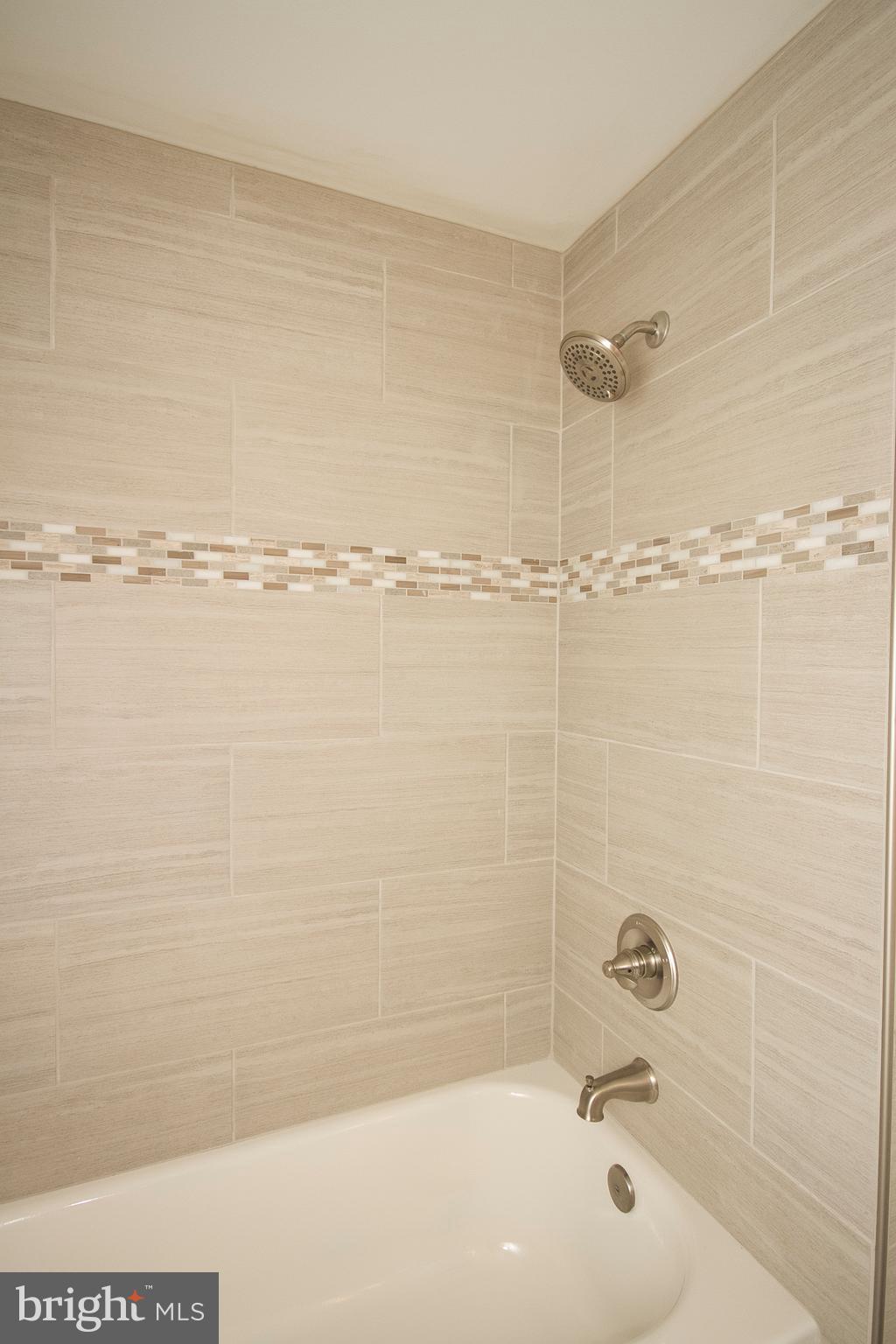 CASTLEMILL - Residential