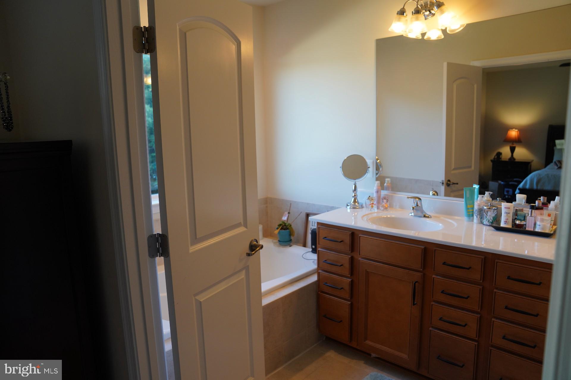 HANOVER - Residential Lease