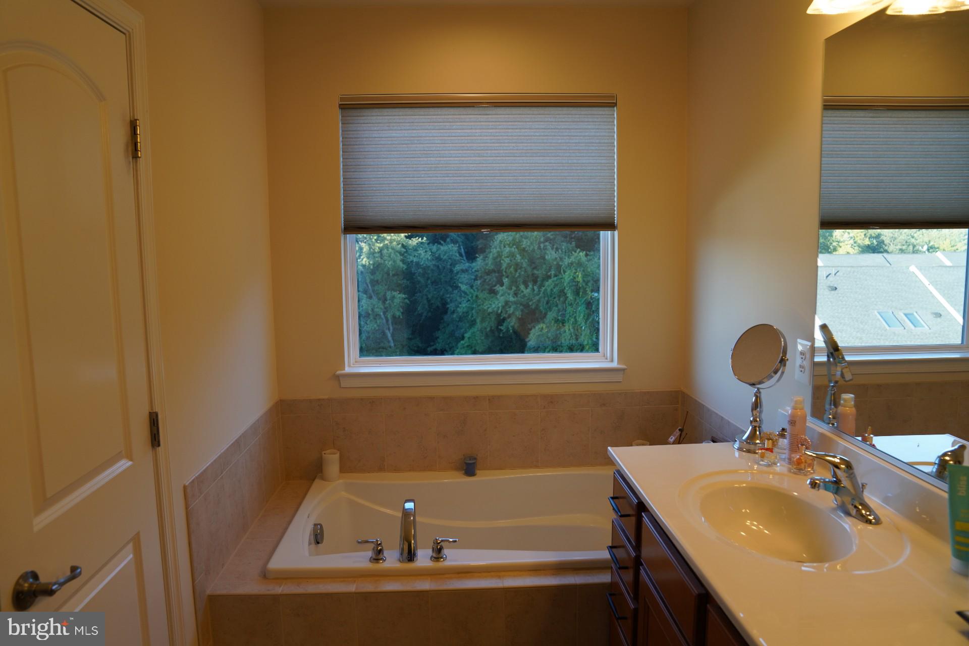 HANOVER - Residential Lease