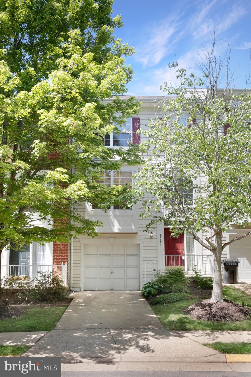 Lovely townhome that backs to Trees. Plenty of natural light, 9ft ceilings, 2 story entry.  Private large deck, with a fully fenced backyard. Primary bedroom has attached bathroom.  Convenient to grocery stores, shops, and restaurants!