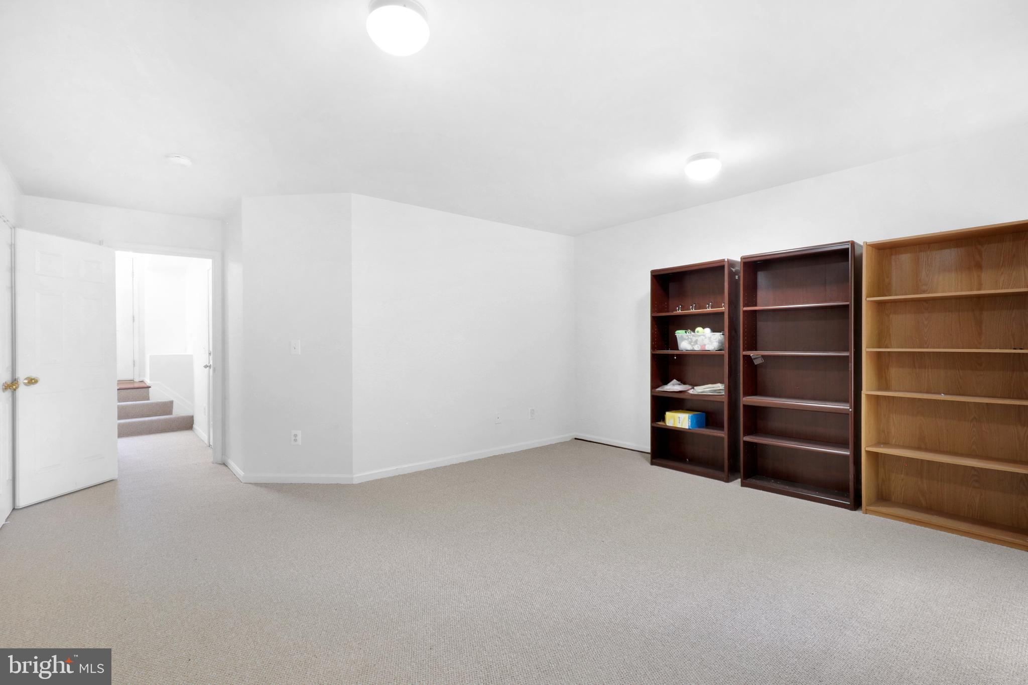 RIDGE TOP TERRACE - Residential Lease