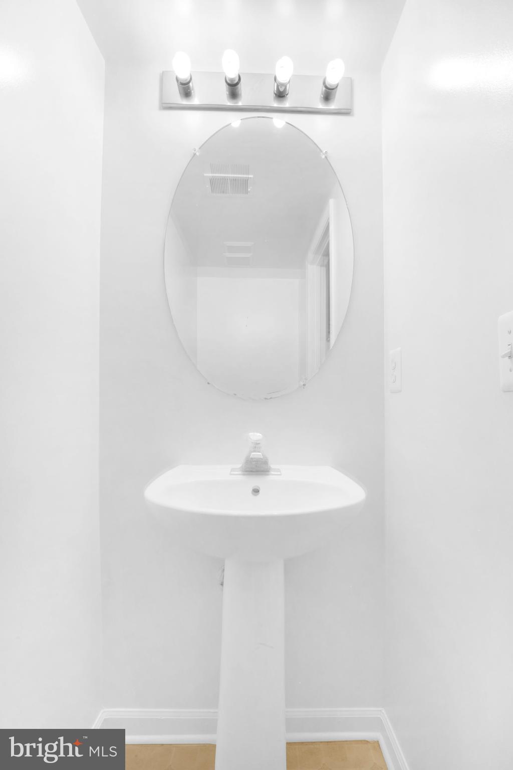 RIDGE TOP TERRACE - Residential Lease