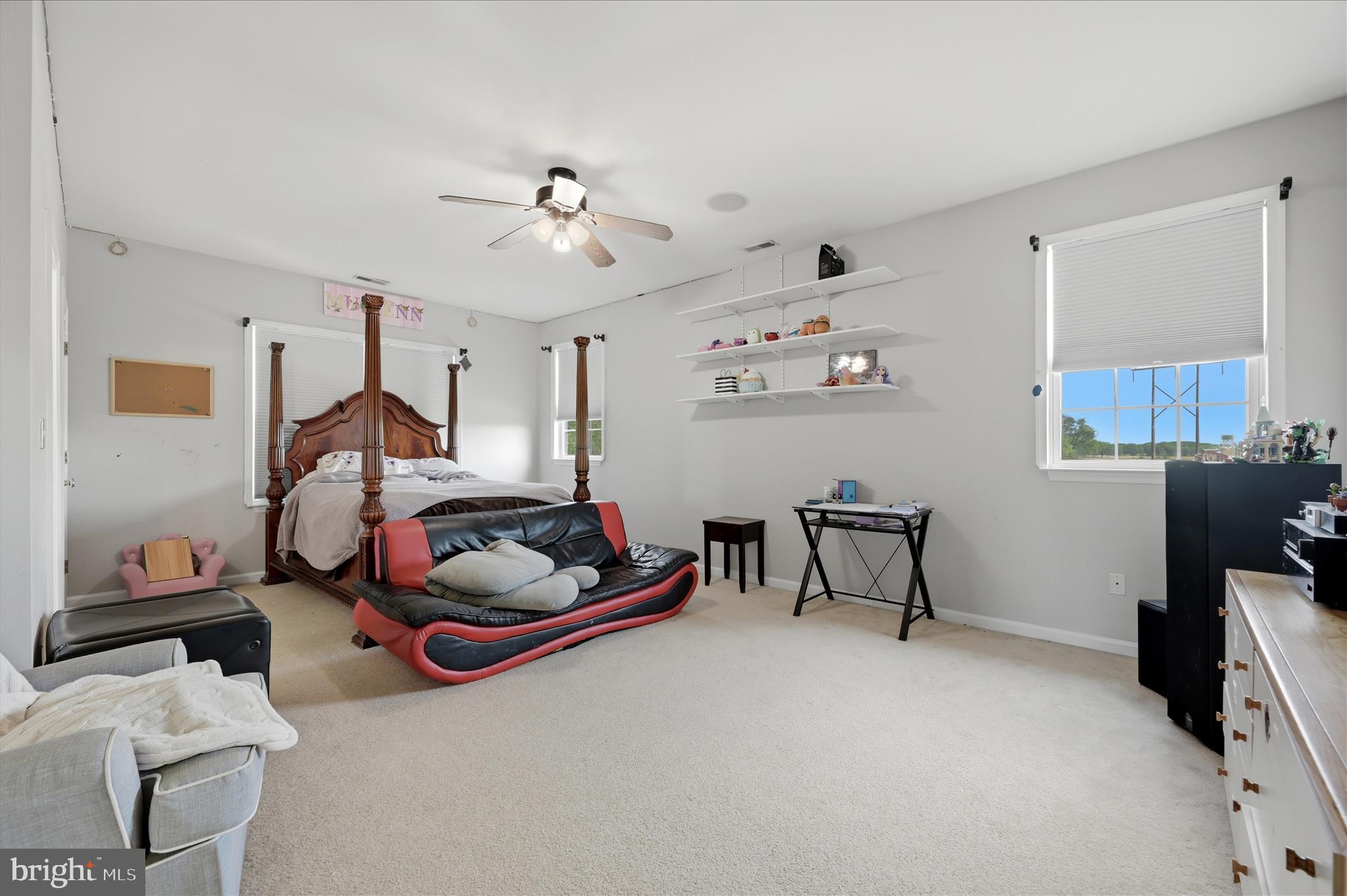 TRAPP HILL WEST - Residential