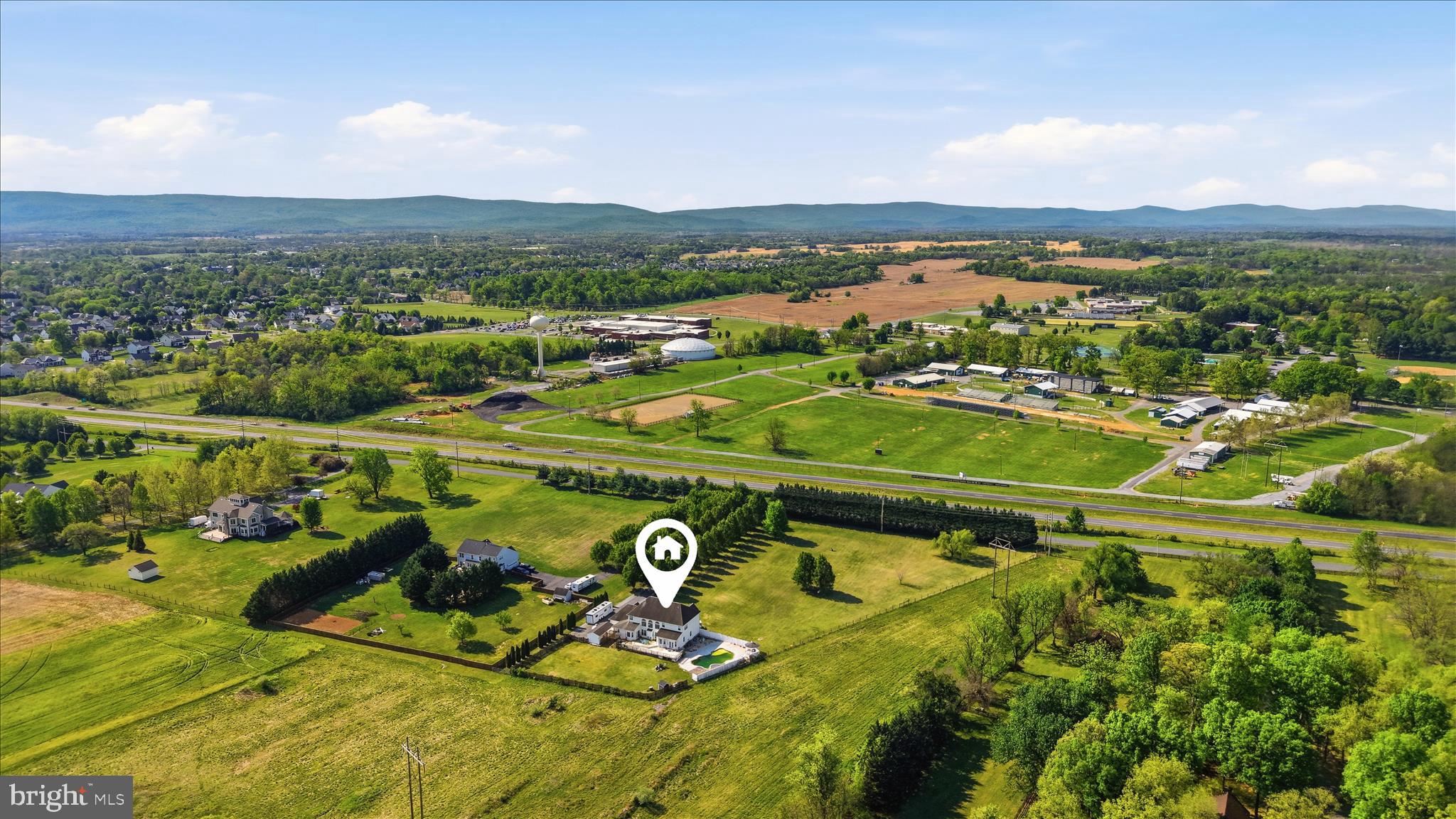 TRAPP HILL WEST - Residential