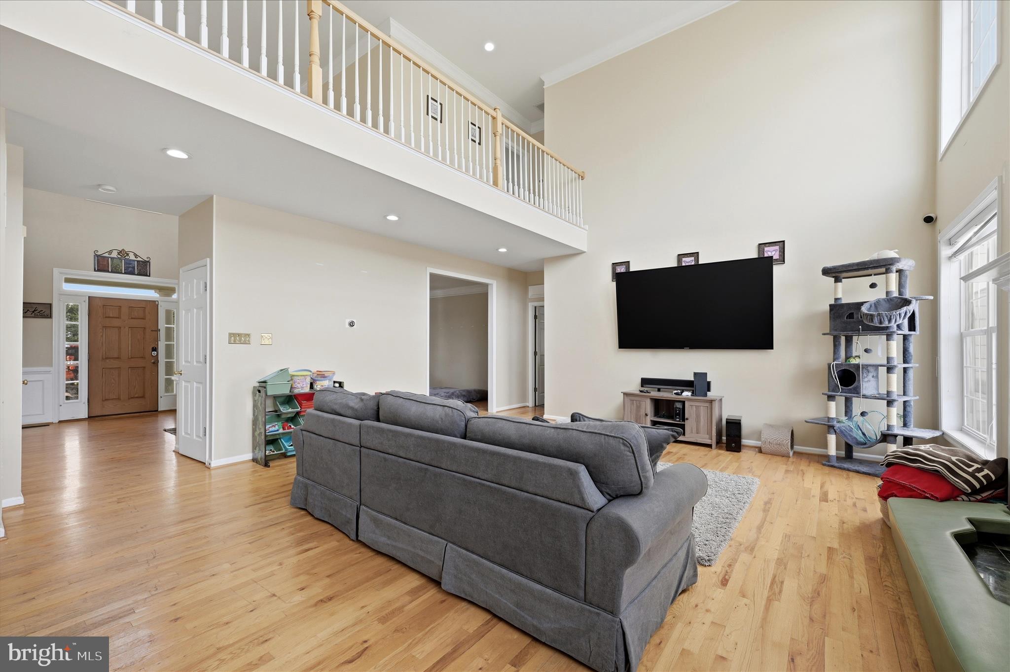 TRAPP HILL WEST - Residential