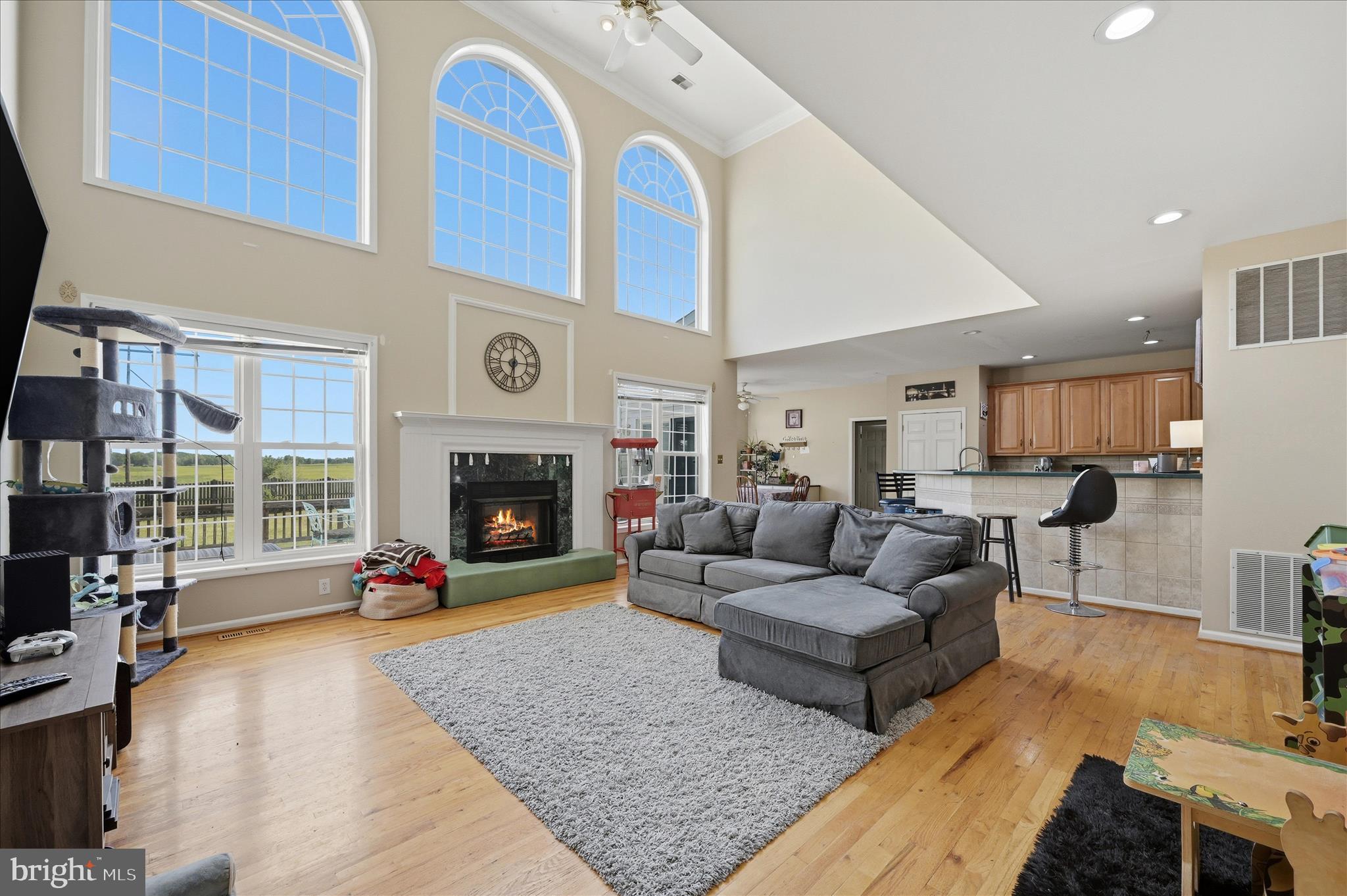 TRAPP HILL WEST - Residential