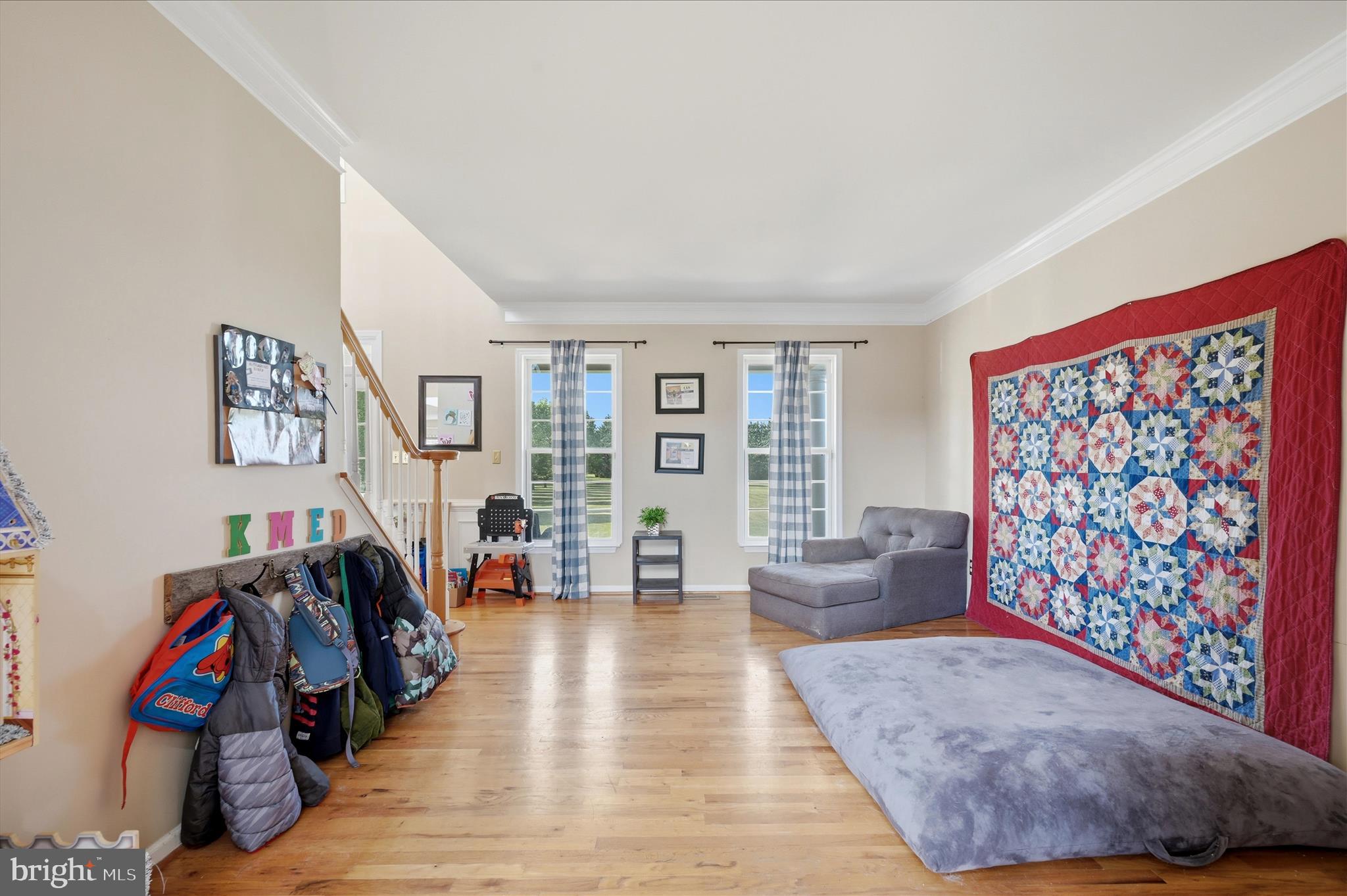 TRAPP HILL WEST - Residential