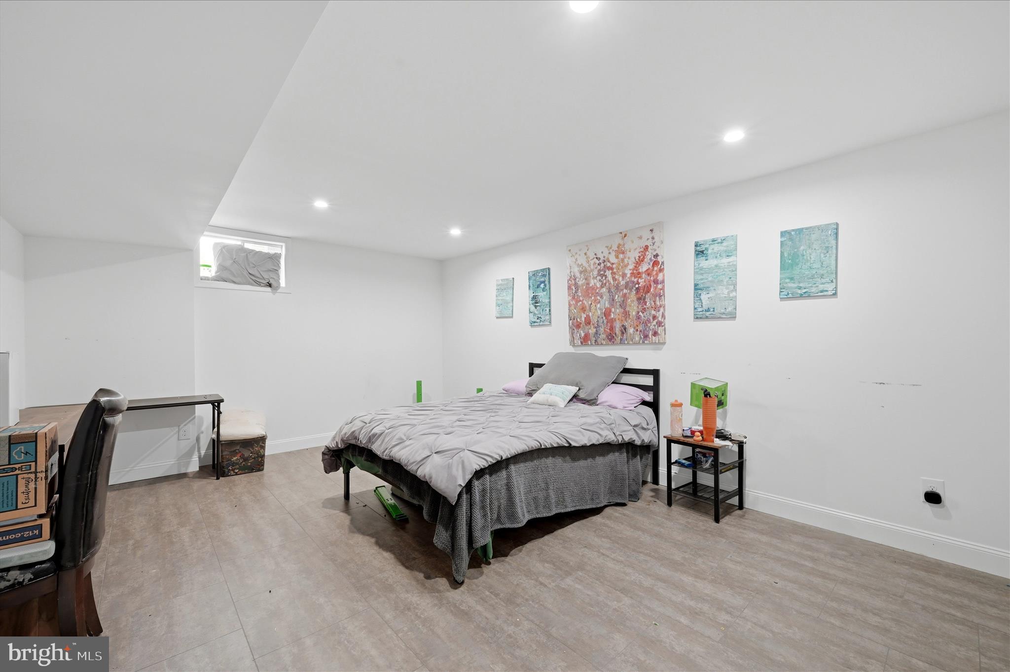 TRAPP HILL WEST - Residential