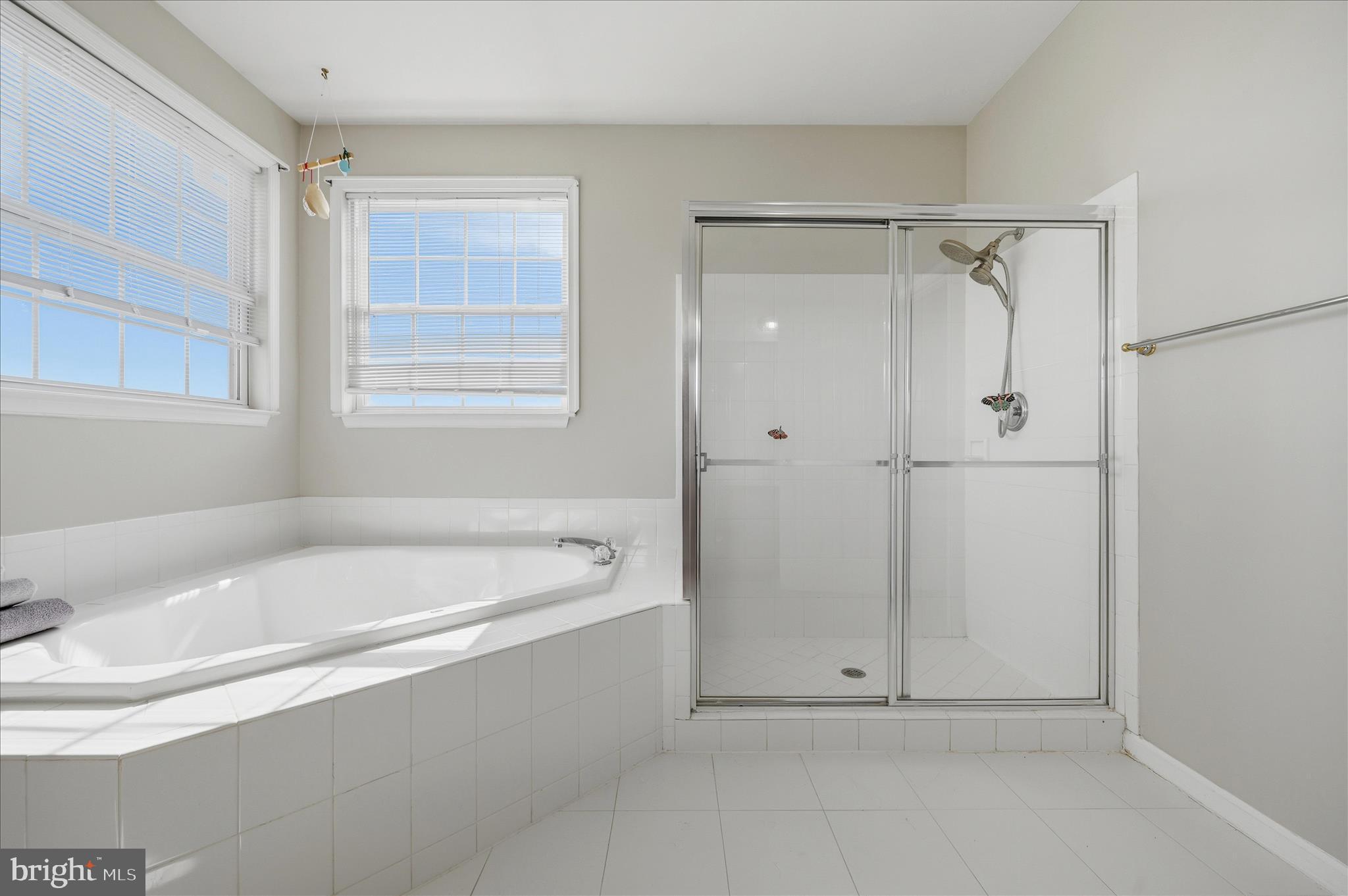 TRAPP HILL WEST - Residential