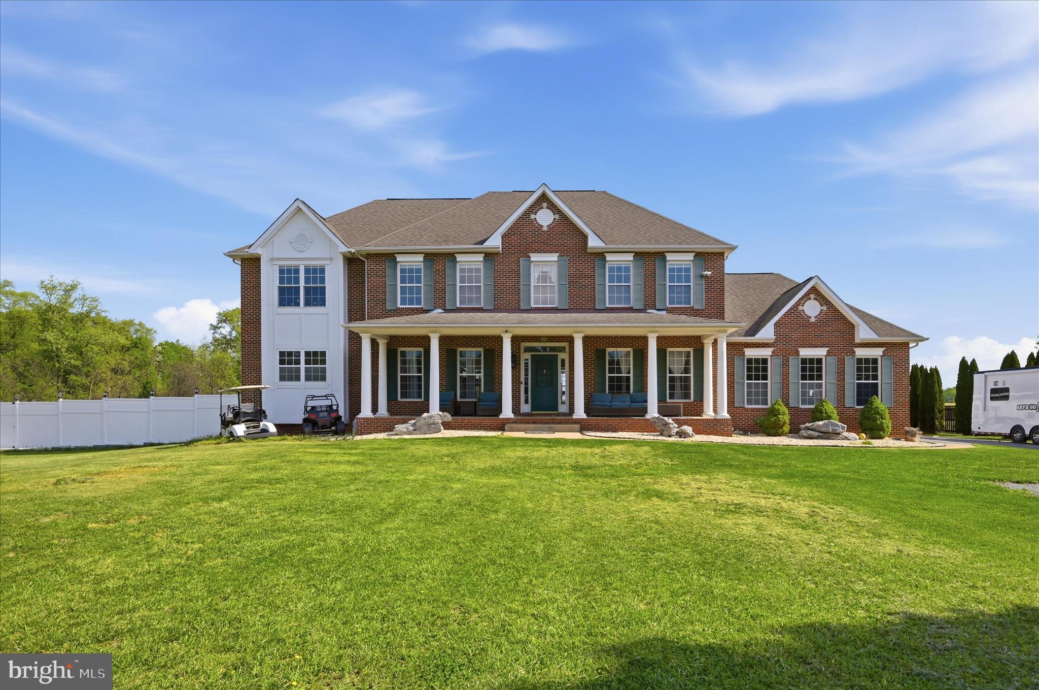 TRAPP HILL WEST - Residential