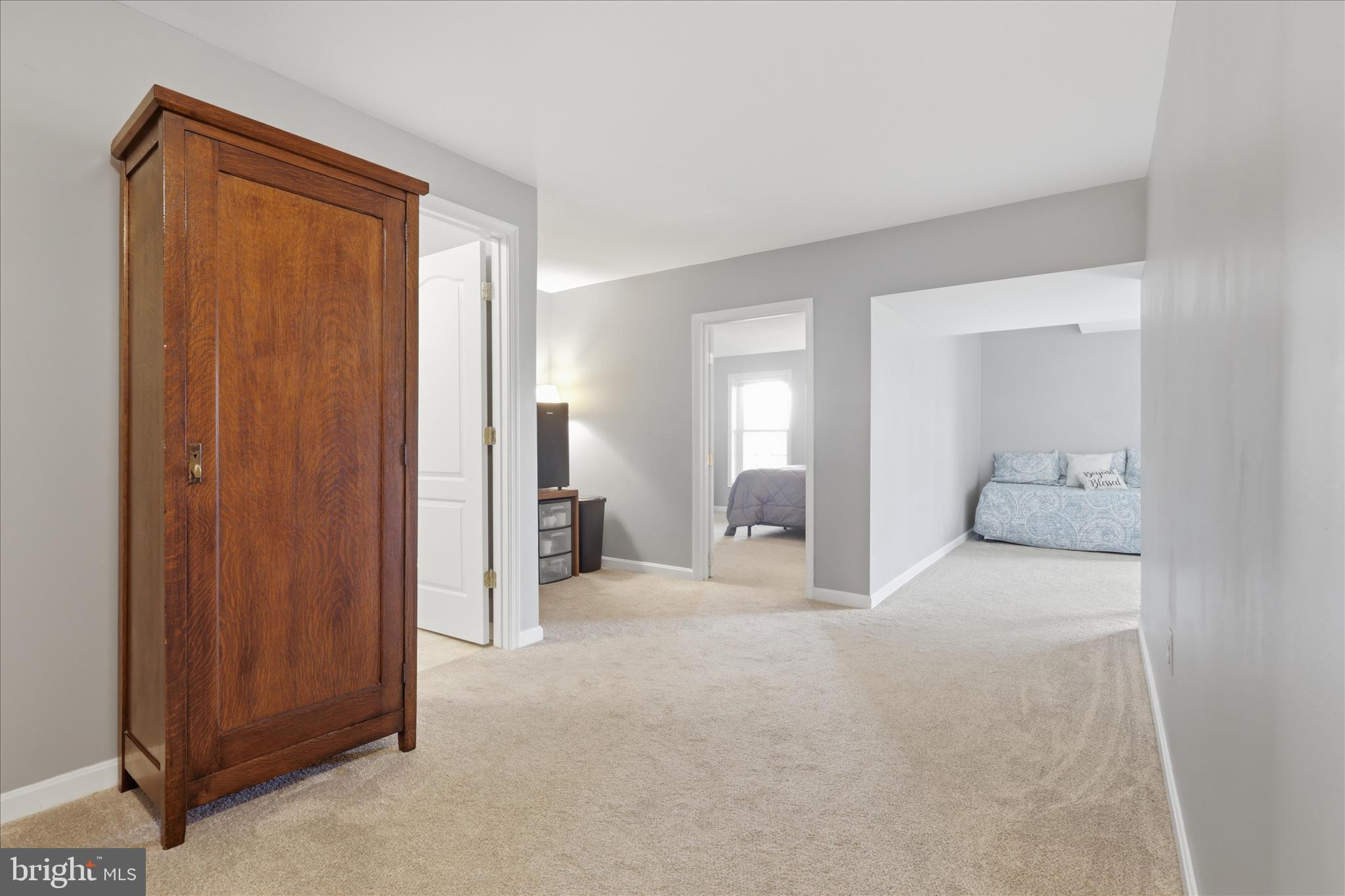 SUMMIT RIDGE - Residential