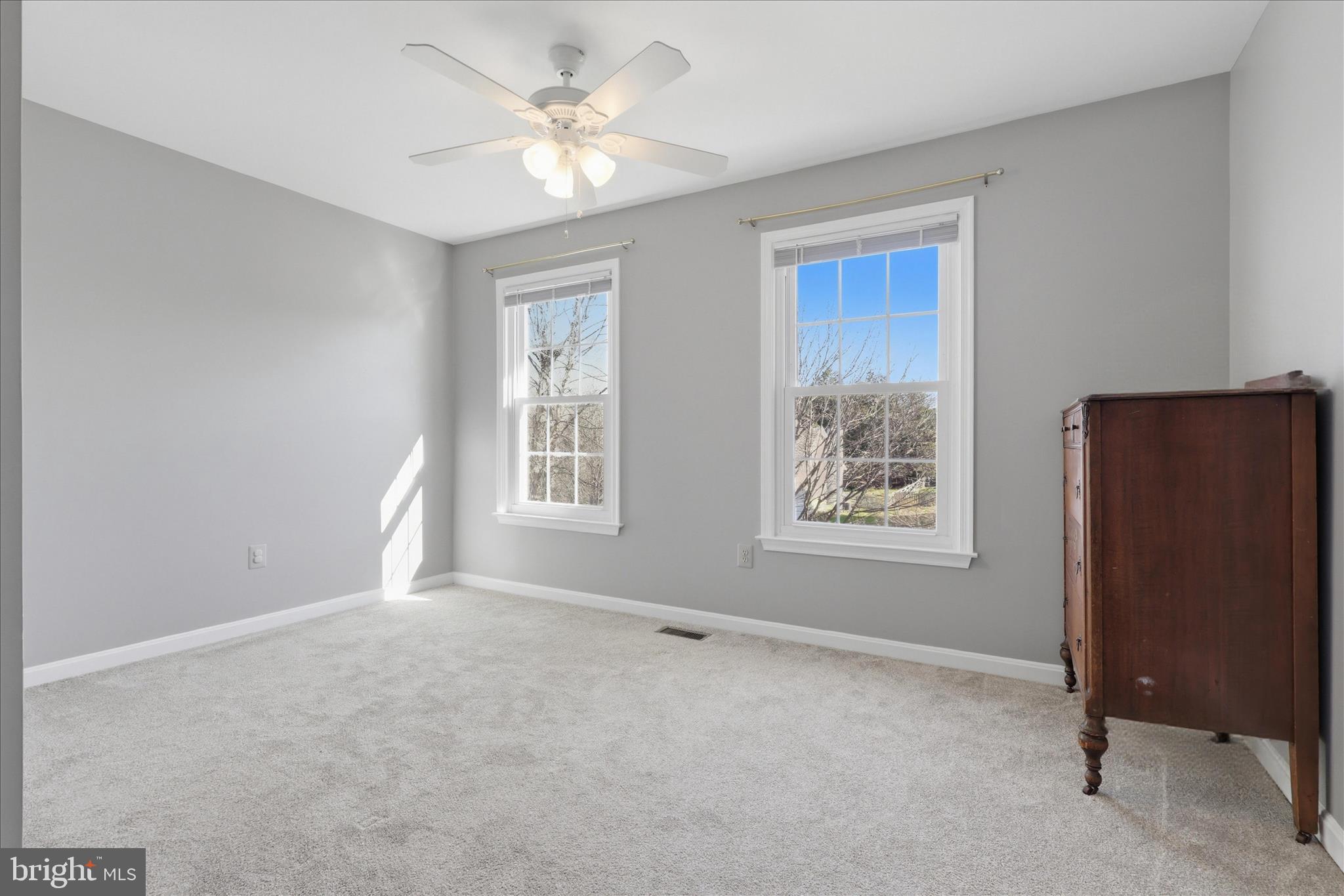 SUMMIT RIDGE - Residential