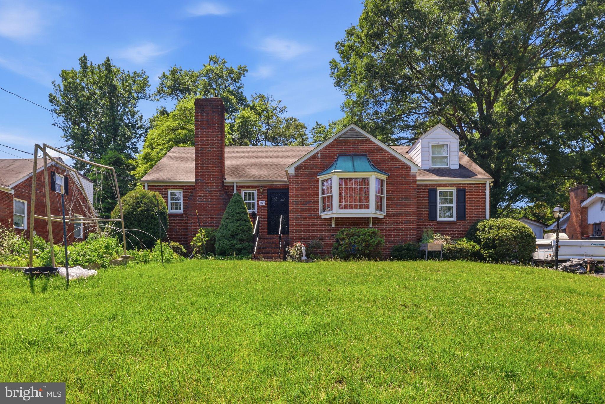 7322 EDMONSTON ROAD