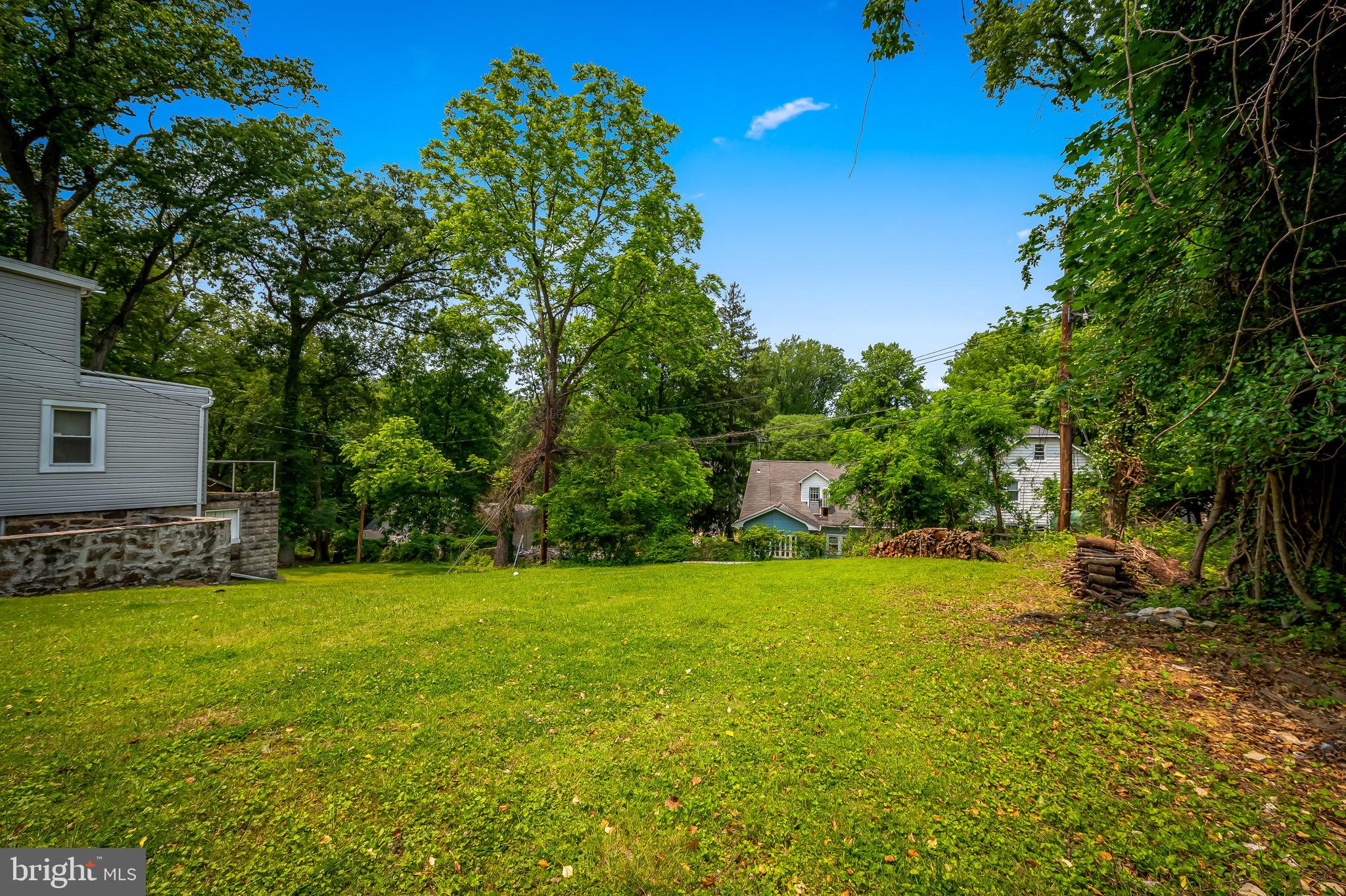 FAIRMOUNT PARK - Residential