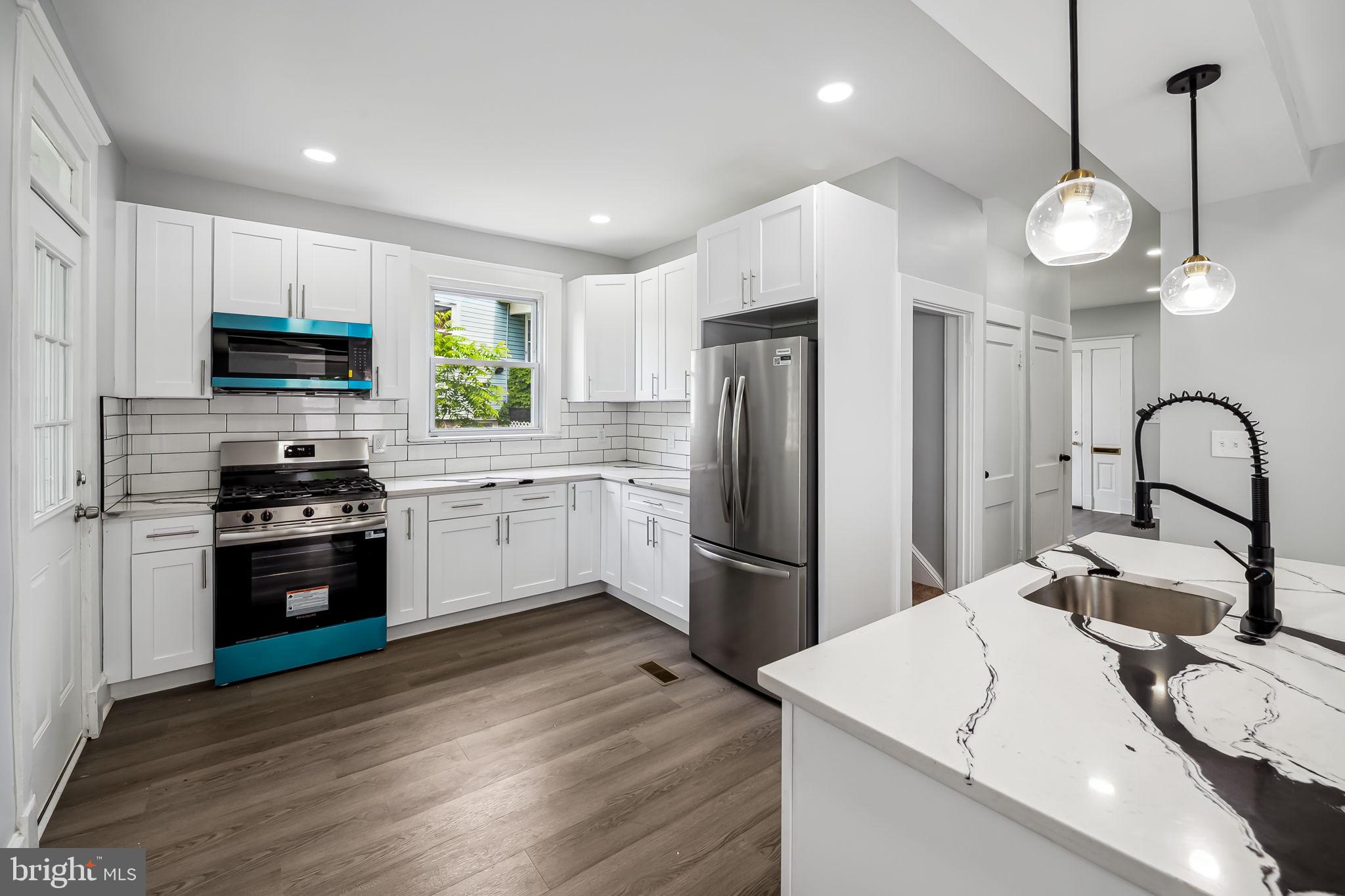 FAIRMOUNT PARK - Residential
