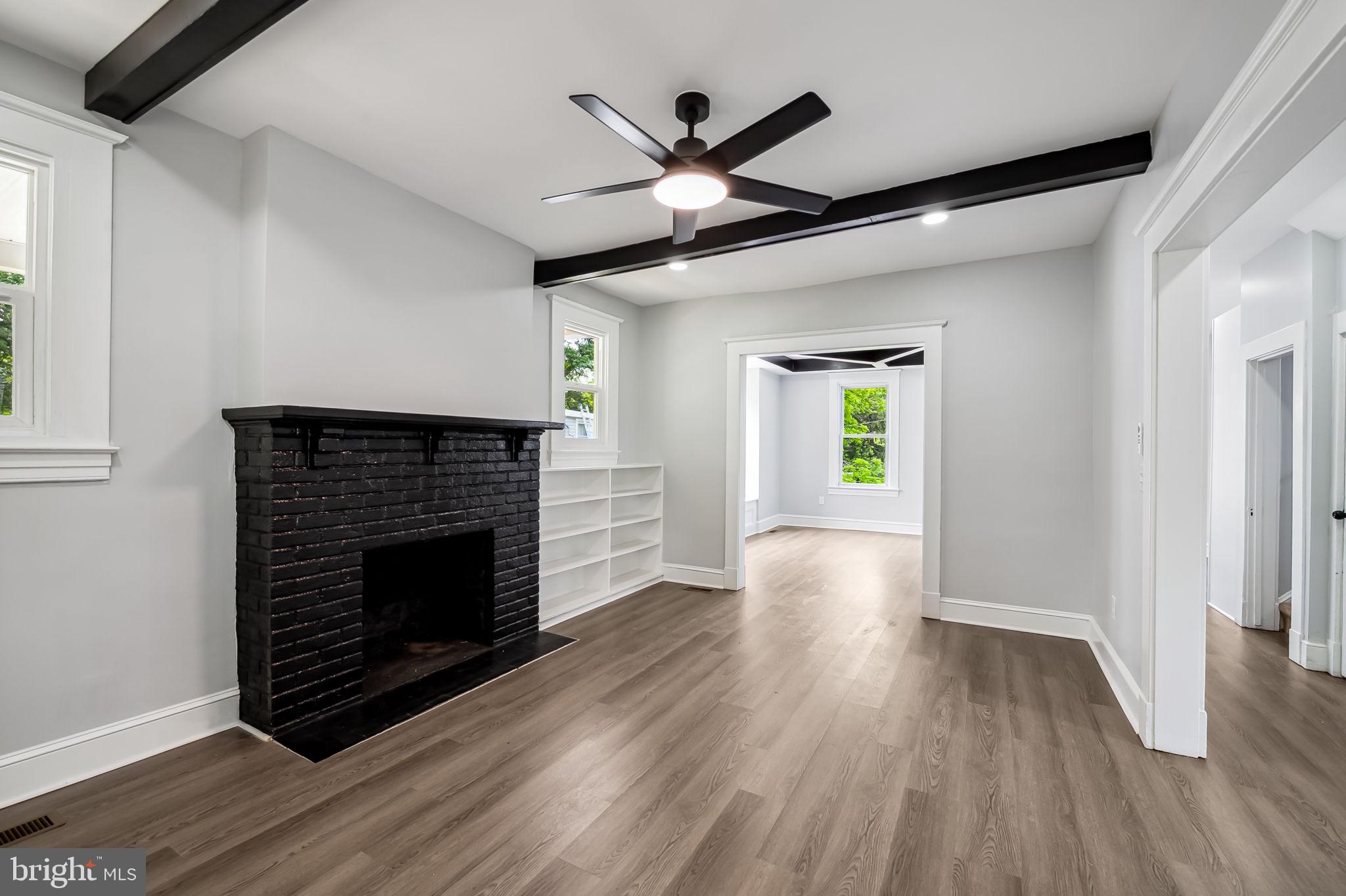 FAIRMOUNT PARK - Residential
