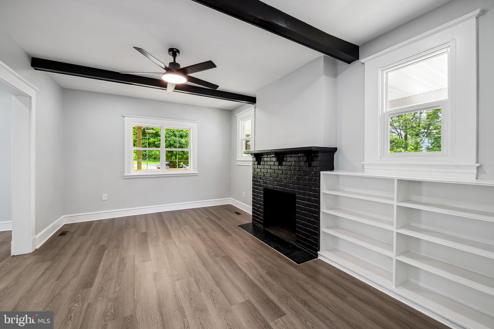 FAIRMOUNT PARK - Residential