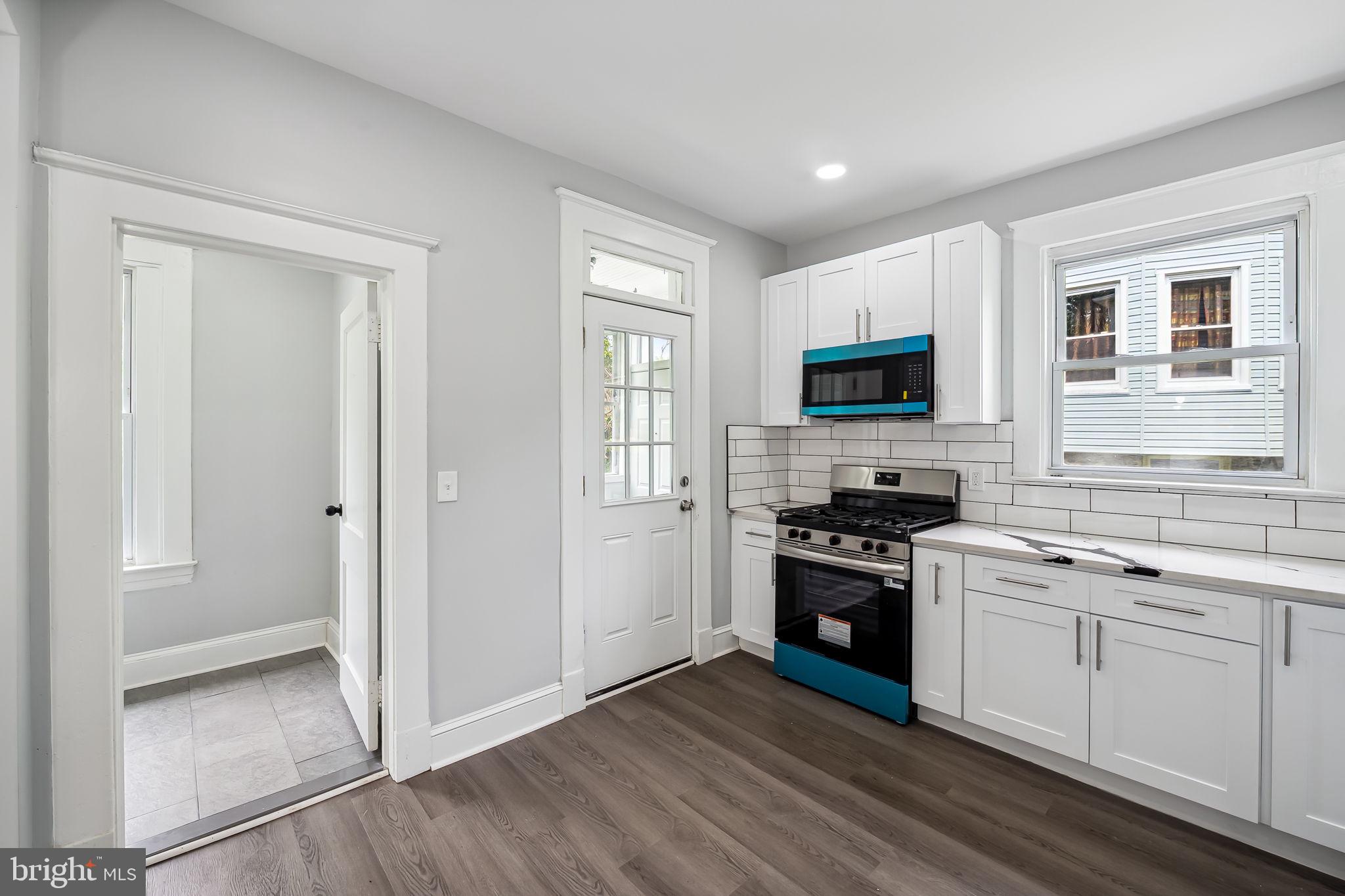 FAIRMOUNT PARK - Residential