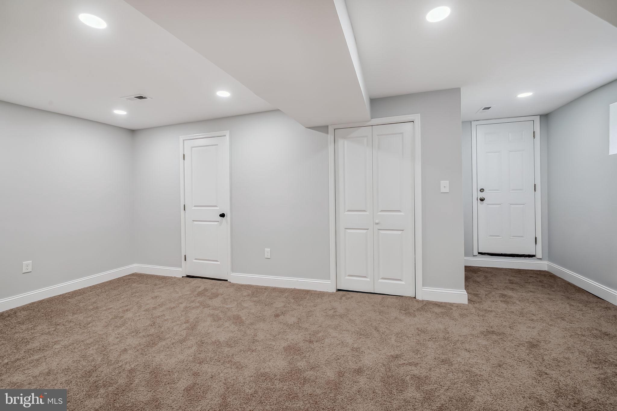 FAIRMOUNT PARK - Residential