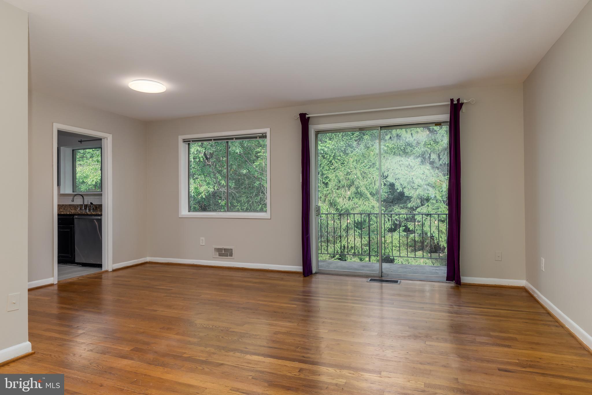 PARKSIDE CONDOMINIUMS - Residential Lease