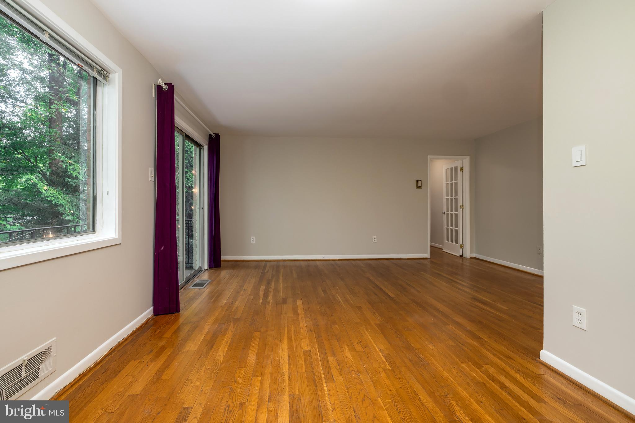 PARKSIDE CONDOMINIUMS - Residential Lease