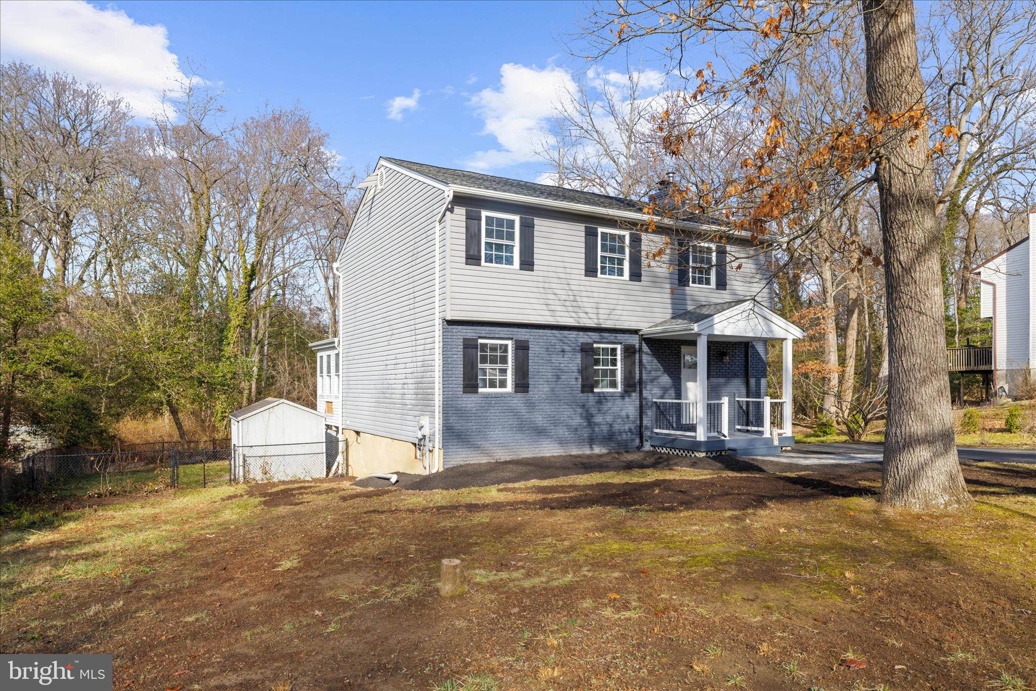 1250A CEDAR TREE LANE