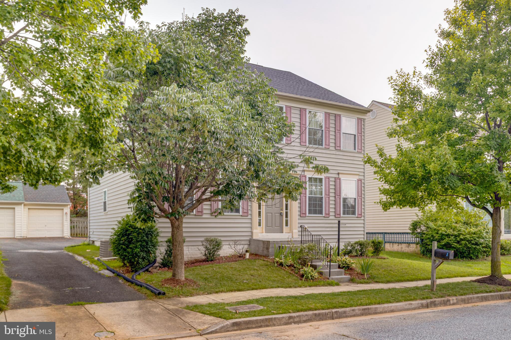 221 SEAMASTER ROAD
