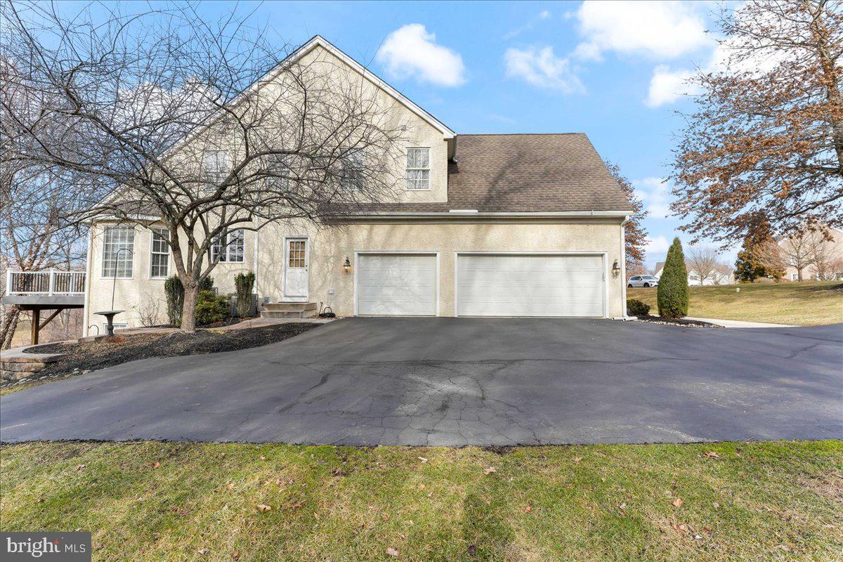 CHERRY CREEK - Residential