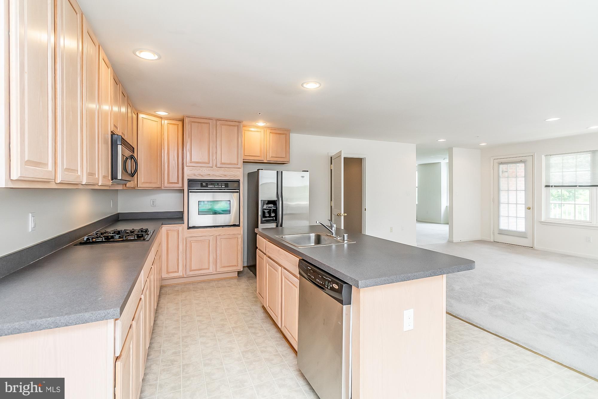 CONDOS AT THE RIDGE - Residential